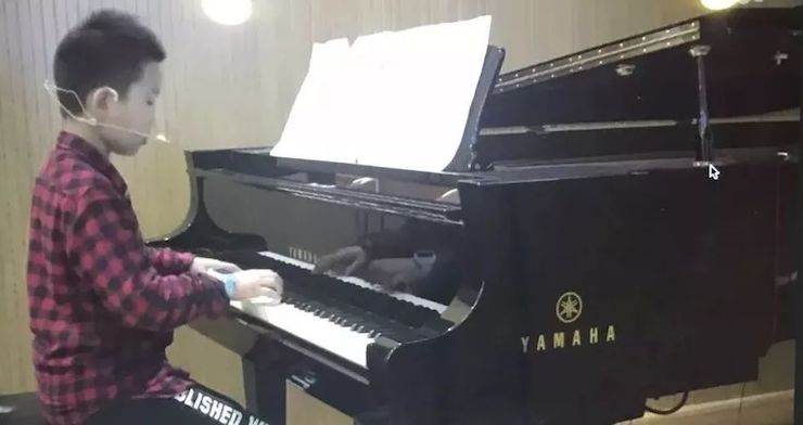 yl6809永利特邀艺术家白志娴